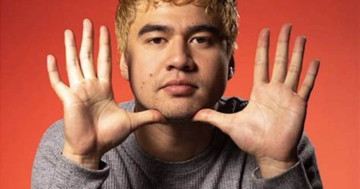 Calum Hood |
