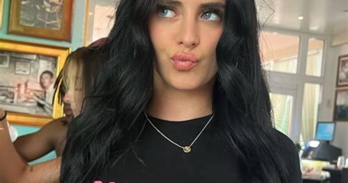 Camillaxaraujo: a Rising Star in the Digital World