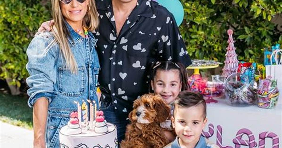 Discover the Family Dynamic: Exploring Sebastian Maniscalco's Family Life