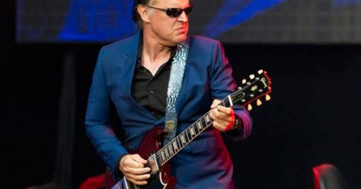 Discovering the Life of Joe Bonamassa's Wife Through Pictures