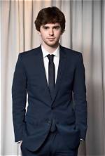 Freddie Highmore Bio, Age, Height, Career, Net Worth