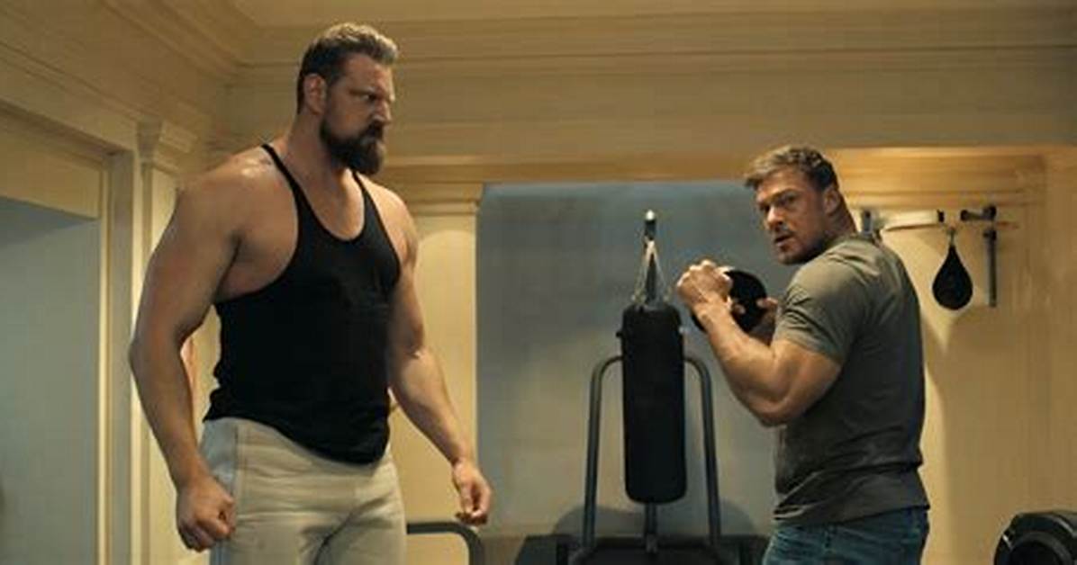 How Much Does the Actor and Fight Coordinator Earn? |