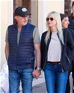 How Rich Is Anna Farris’s Husband? |