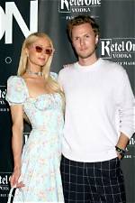 Is Paris Hilton Related to Conrad Hilton