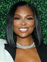 Jennifer Williams' Eye Color Exposed!