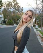 Julia Dunaj ( Baby J) Height, Weight, Net Worth, Age, Birthday, Wikipedia, Who, Instagram, Biography