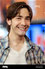 Justin Long's Decision to Not Have Children: Uncovering the Reasons Why