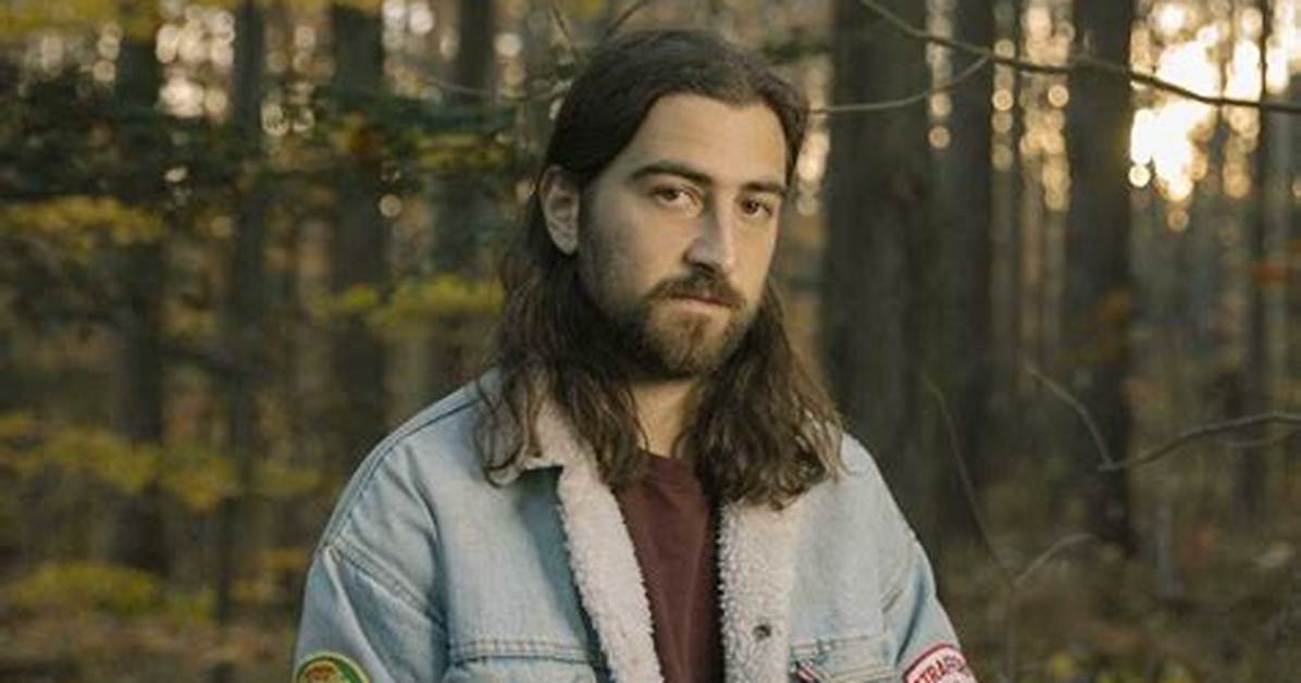 Noah Kahan's Heart: Who Is His Girlfriend?