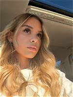 Noelle Leyva: the Rising Star of Onlyfans