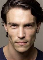 Steven John Ward – South African Actor and Model | Net Worth, Age, Bio, Wiki, Career, Family, Nationality, Ethnicity, Partner, Photos and Facts