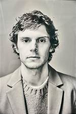 The Guide to Evan Peters' Past Relationships and Current Love Life