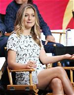 The Ultimate Guide to Zoe Perry's Children: Everything You Need to Know