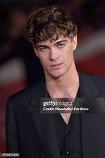 The Versatile Actor: Lorenzo Zurzolo - from Screen to Stage