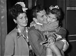 Unraveling the Sinatra Connection: Are Frank and Nancy Sinatra Related?