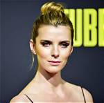 Unveiling Betty Gilpin's Net Worth: a Journey Through Fame and Fortune