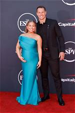 Unveiling Shawn Johnson's Height: Insights and Surprises Revealed