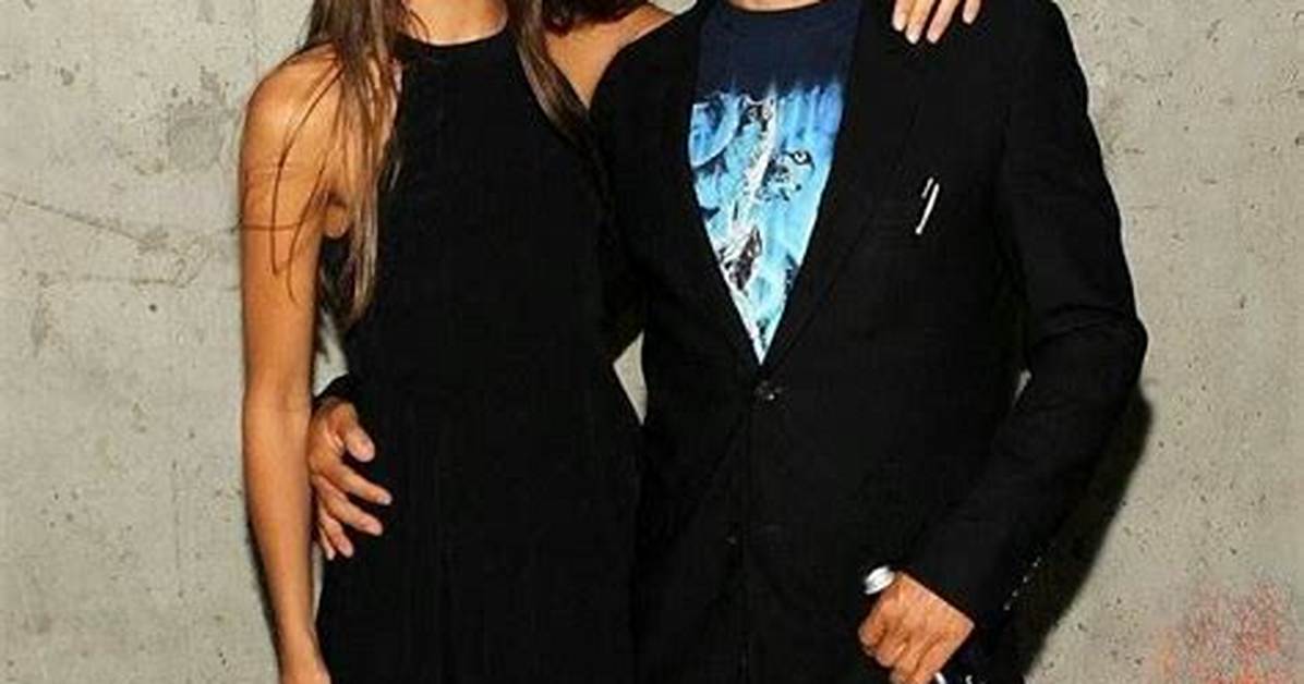 Unveiling the Ages of Anthony Kiedis' Girlfriends: a Journey Through Love