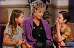 Unveiling the Family Life of Annie Potts: How Many Children Does She Have?