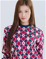 Unveiling the Lineage of Minatozaki Sana: a Look into Her Parents
