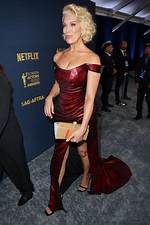 Unveiling the Secrets of Hannah Waddingham's Height in Ted Lasso
