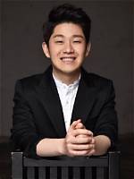 Unveiling the Talent of Choi Sung Bong on Korea's Biggest Stage