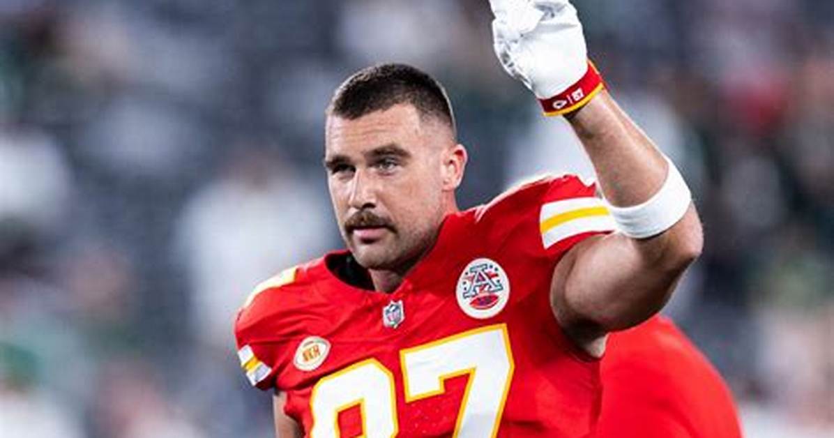 Unveiling the Wealth of a Football Titan: David Bakhtiari Net Worth