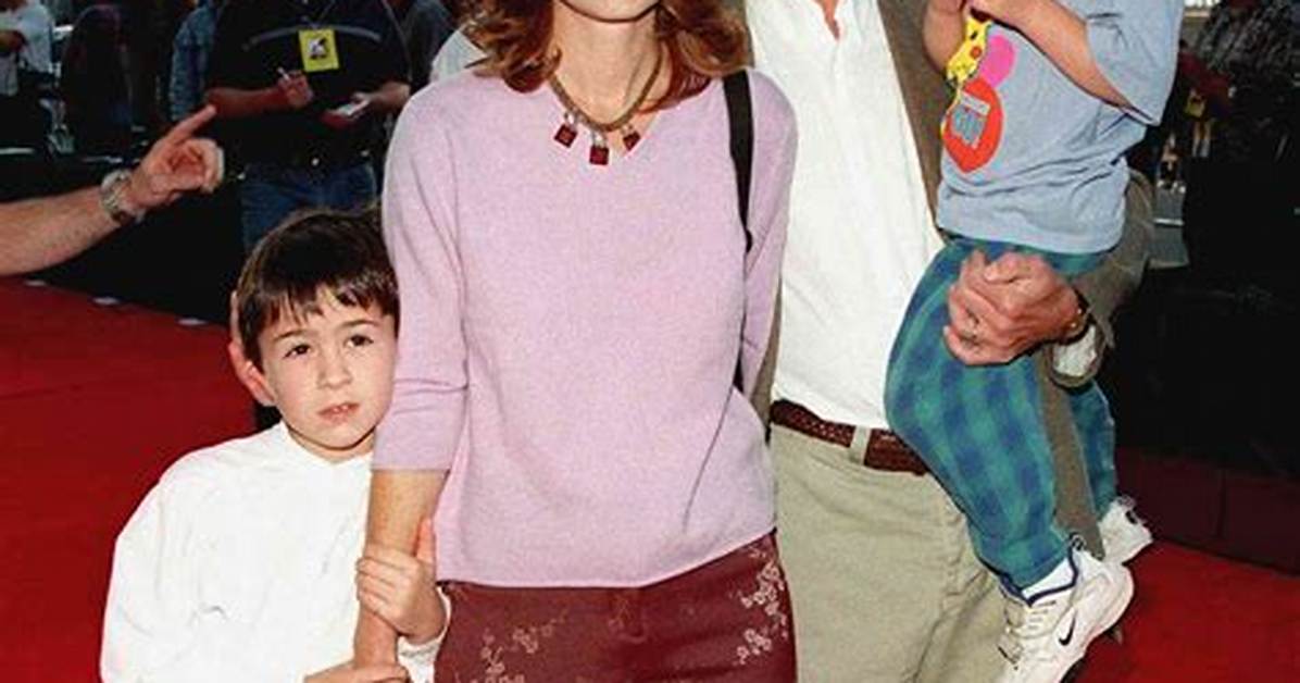 Unveiling the World of Annie Potts' Children: Surprising Discoveries and Insights