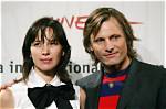 Viggo Mortensen Ex Wife Exene Cervenka and Relationship Timeline, What About the Gay Rumors?