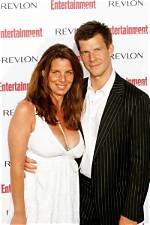 Who Is Eric Mabius Dating Now? Past Relationships, Current Relationship Status, and Rumors