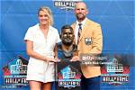 Who Is Joe Thomas Wife, Annie Thomas?