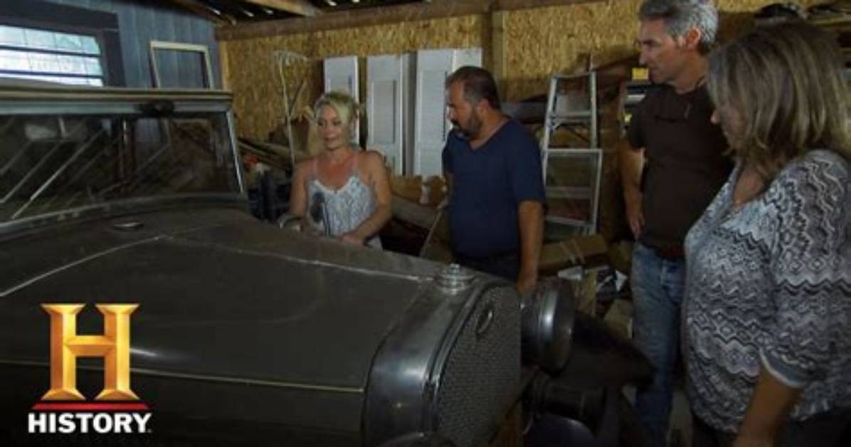 Who Is Savannah Robinson from American Pickers?