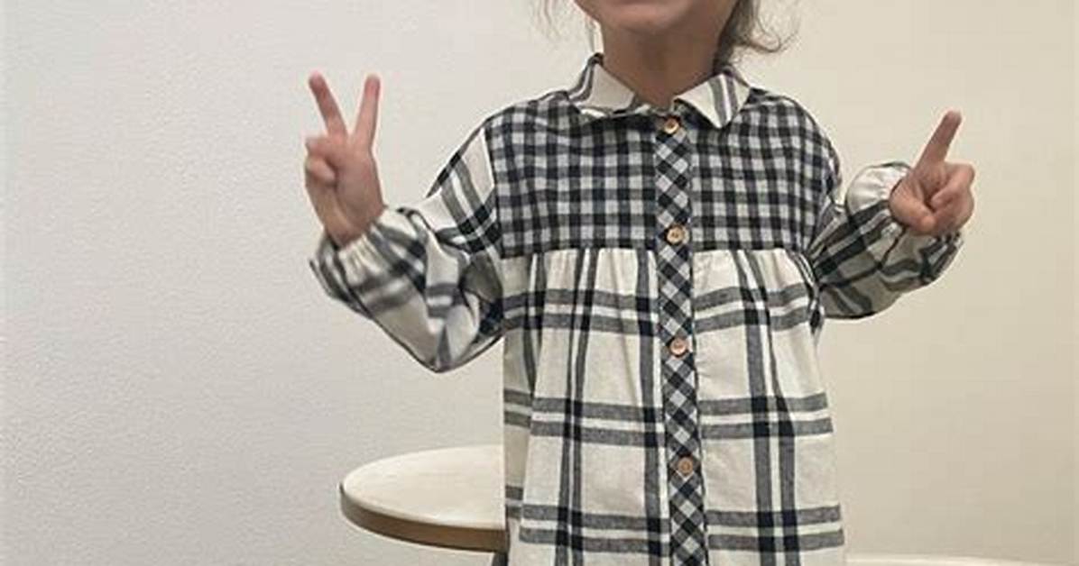 Zoey Christina Ball Biography Celebrity Child Of